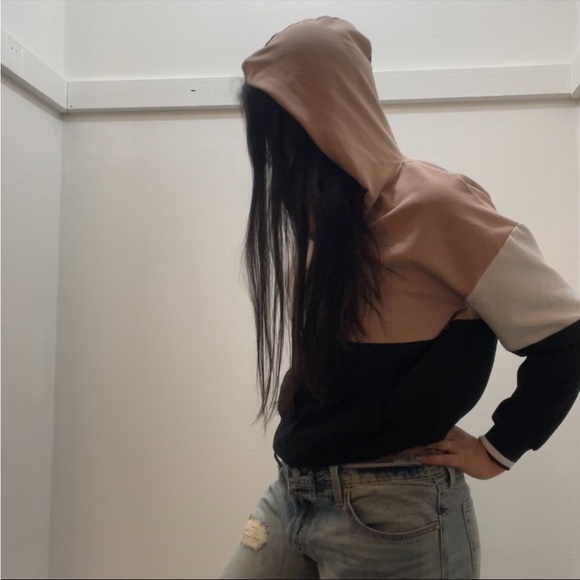 🎀 Zara Cropped Hoodie Sweater | Women’s Size Medium
🎀 - Picture 6 of 14